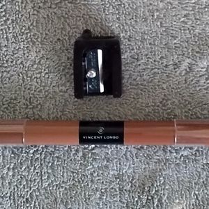 NWT Vincent Longo Caramel colored concealer pencil